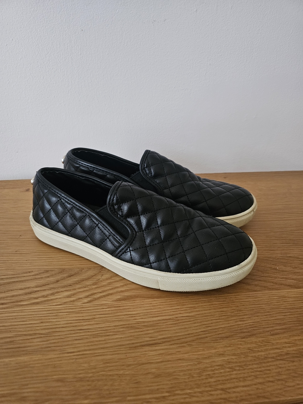 Steve Madden Quilted Slip-On Sneakers Black Size 7 Women Ecentric-Q Leather